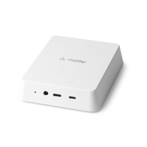 Product-Only Image (Square, White Background) → Clean angled shot of the hub with visible ports LEDs.